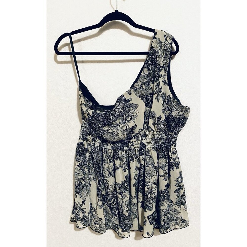 Torrid Top Womens 2X Gray Black Floral One Shoulder Rosette Whimsigoth Witchy - Picture 4 of 7